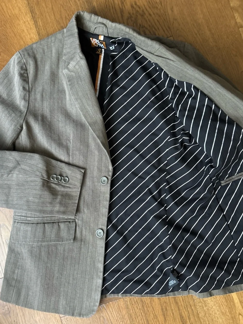 Volcom Men's Taupe Pinstriped Sport Coat Small
